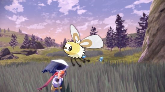 pequeno Pokémon Cutiefly em um campo sendo pego por um treinador