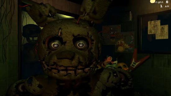 Captura de tela de um jumpscare FNAF Springtrap de FNAF 3
