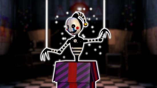 FNAF Puppet: O fantoche de segurança em uma caixa de presente roxa e vermelha com cordas segurando seus braços delineados em branco e colados em um fundo desfocado do escritório FNAF 2.