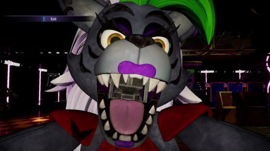 FNAF Roxy: Um close-up do jumpscare no jogo de Roxy.