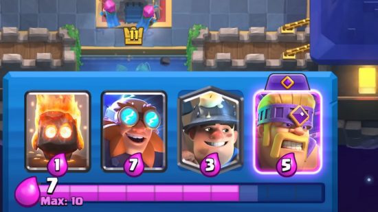 supercell-card-evolution-entrevista-loadout Captura de tela de carregamento de Clash Royale com um personagem de evolução de cartas no menu
