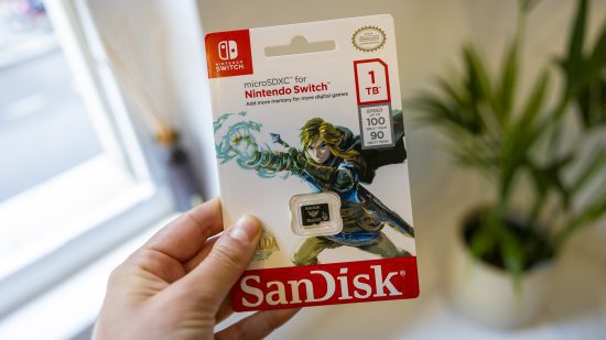 best-switch-acessórios-zelda-microsd Um cartão MicroSD com tema Zelda para o Nintendo Switch da SanDisk