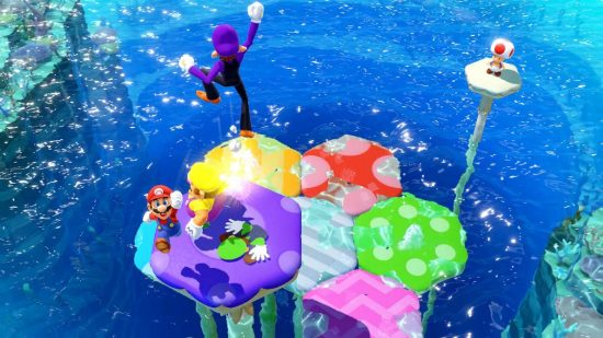 Jogos de Mario Party: Mario, Luigi, Wario e Waluigi, todos competem para permanecer em plataformas flutuantes,