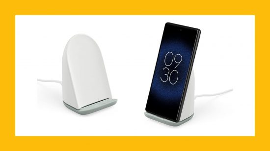 Duas imagens dos Carregadores sem fios Google Stand sobre um fundo amarelo