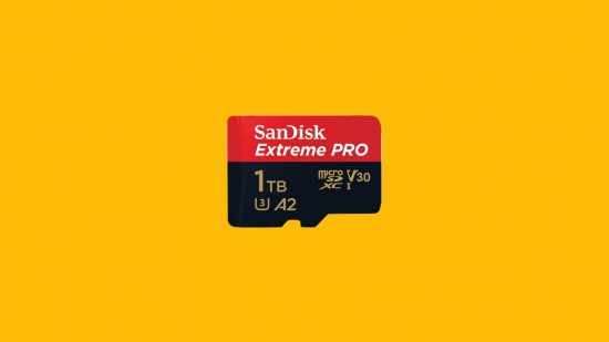 interruptor de cartão micro-sd-5 Switch de cartão Micro SD - um cartão micro SD em um fundo amarelo manga. Este é preto e vermelho e diz ‘SanDisk Extreme PRO / 1TB microSDXC’