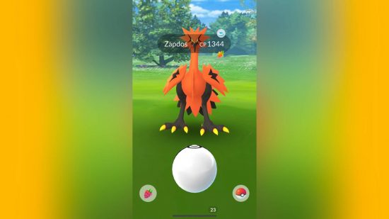 pokémon-go-master-ball (5) Pokémon Go master Ball: uma captura de tela do Pokémon Go mostra Galarian Zapdos pronto para captura